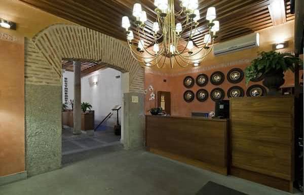 Posada Real Los Cinco Linajes Arévalo Extérieur photo