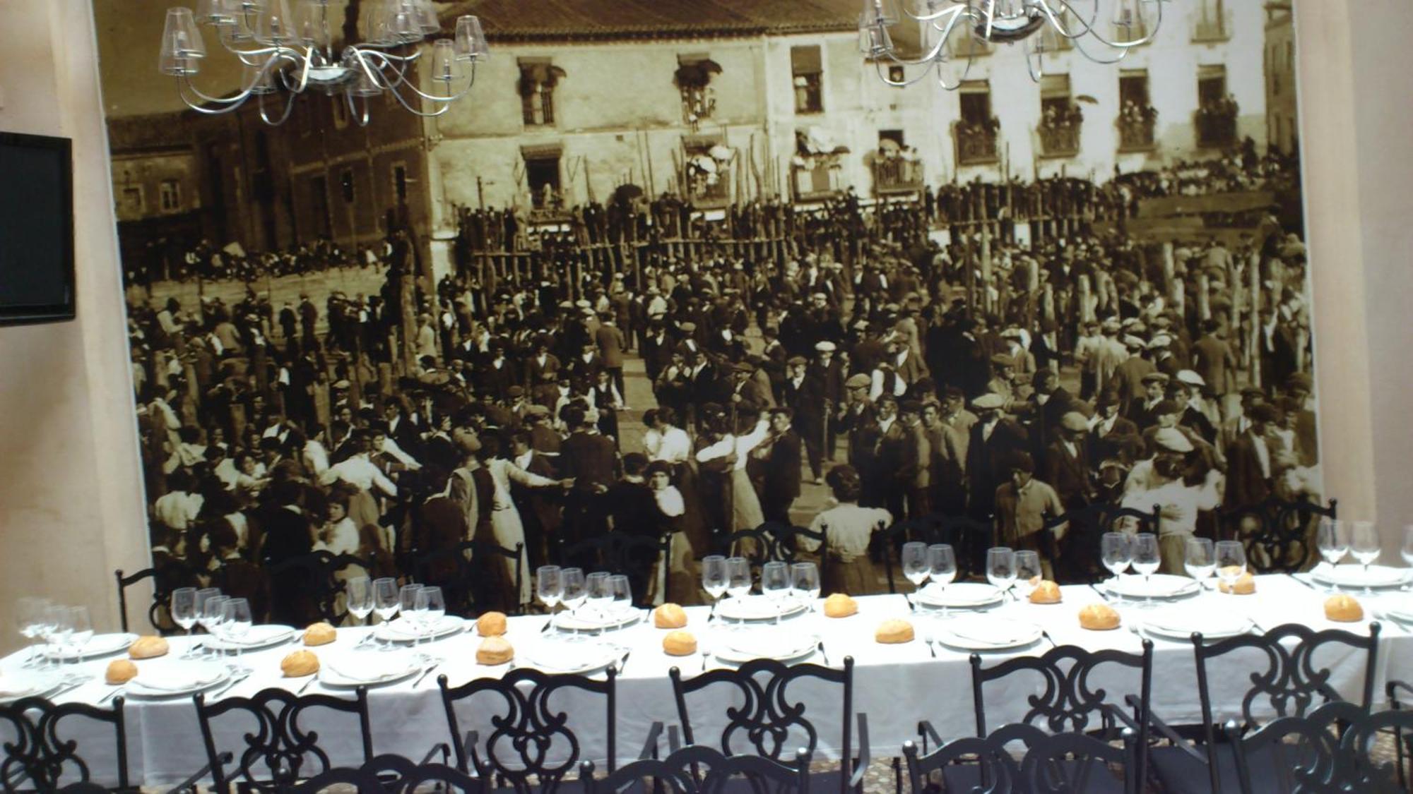 Posada Real Los Cinco Linajes Arévalo Extérieur photo