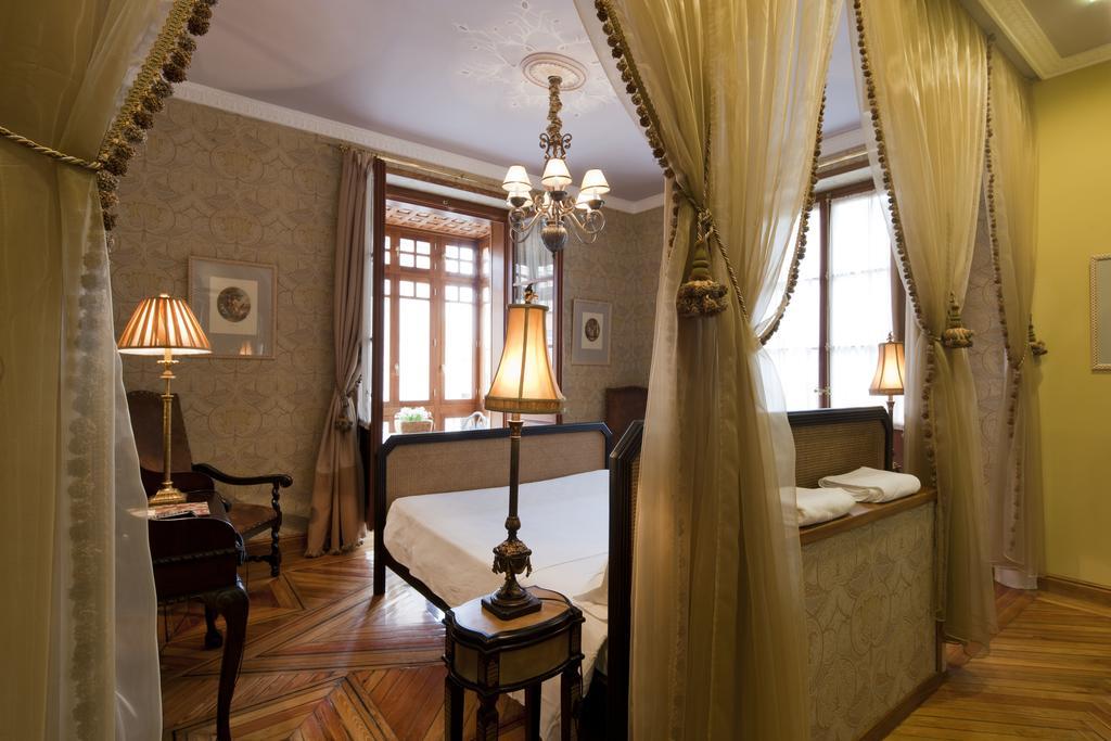 Posada Real Los Cinco Linajes Arévalo Extérieur photo
